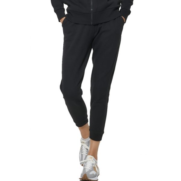 021627-01-black-2_74eikdm65yjmfzgw
