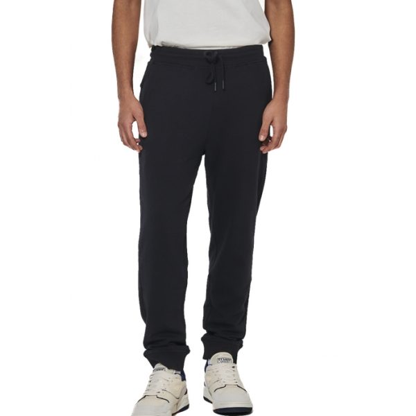 023626-01-black-2_kouh6scxvlaobuw3