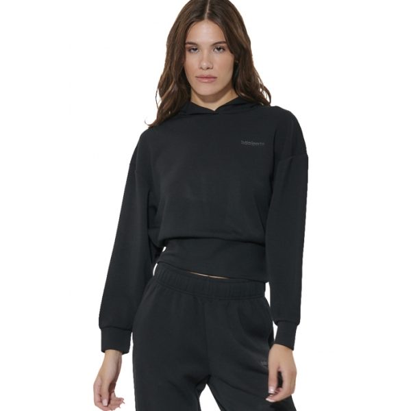 061622-01-black_4tkzmf4p0pmvg7mi